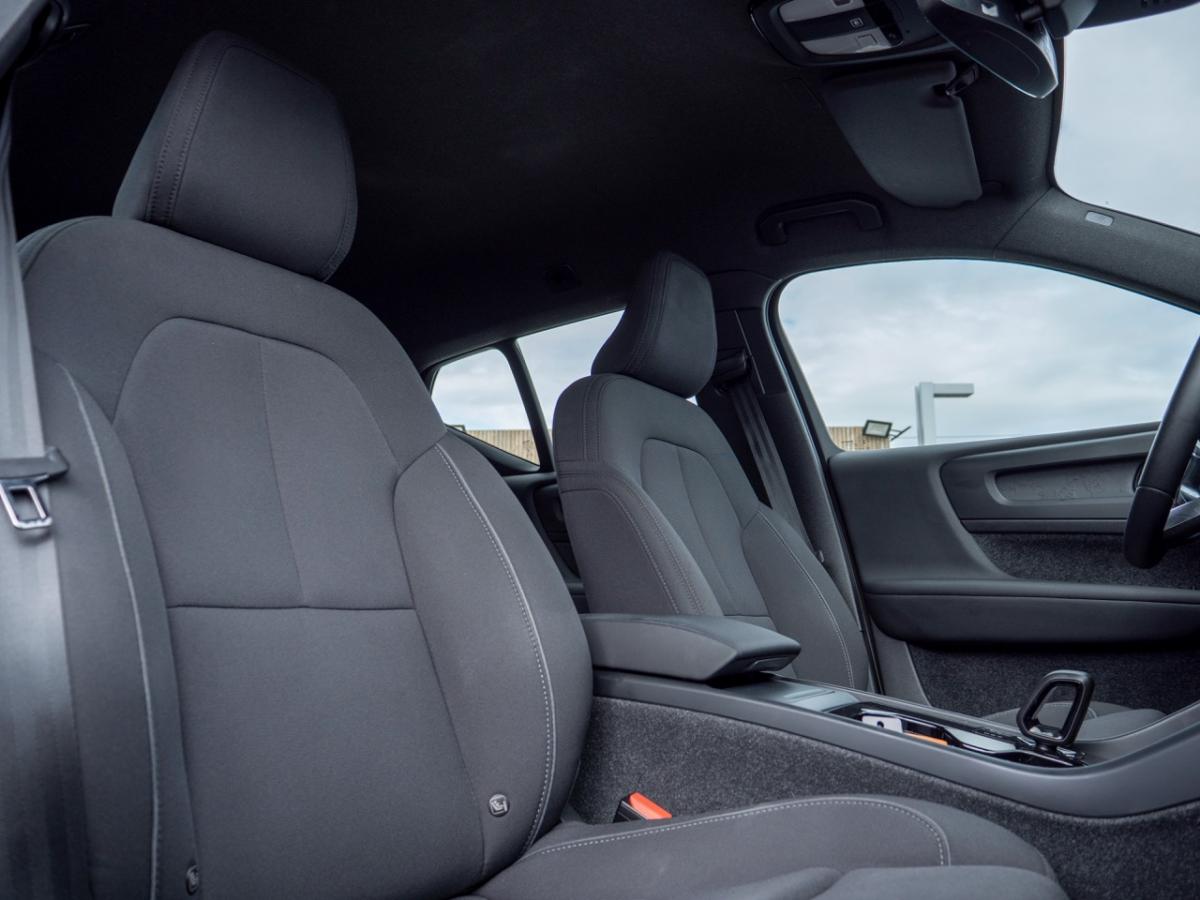 volvo-xc40-2023-eletrico-0cc