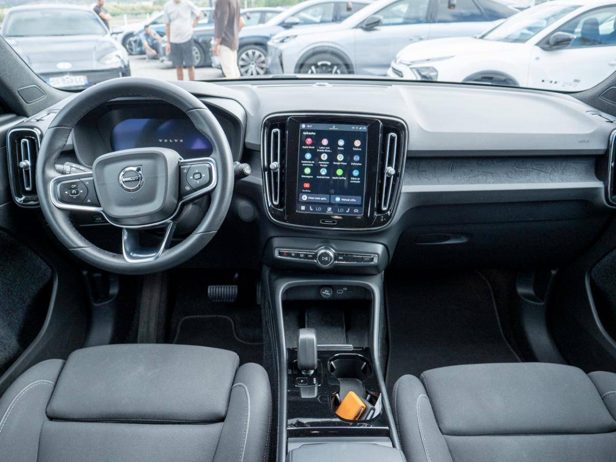volvo-xc40-2023-eletrico-0cc
