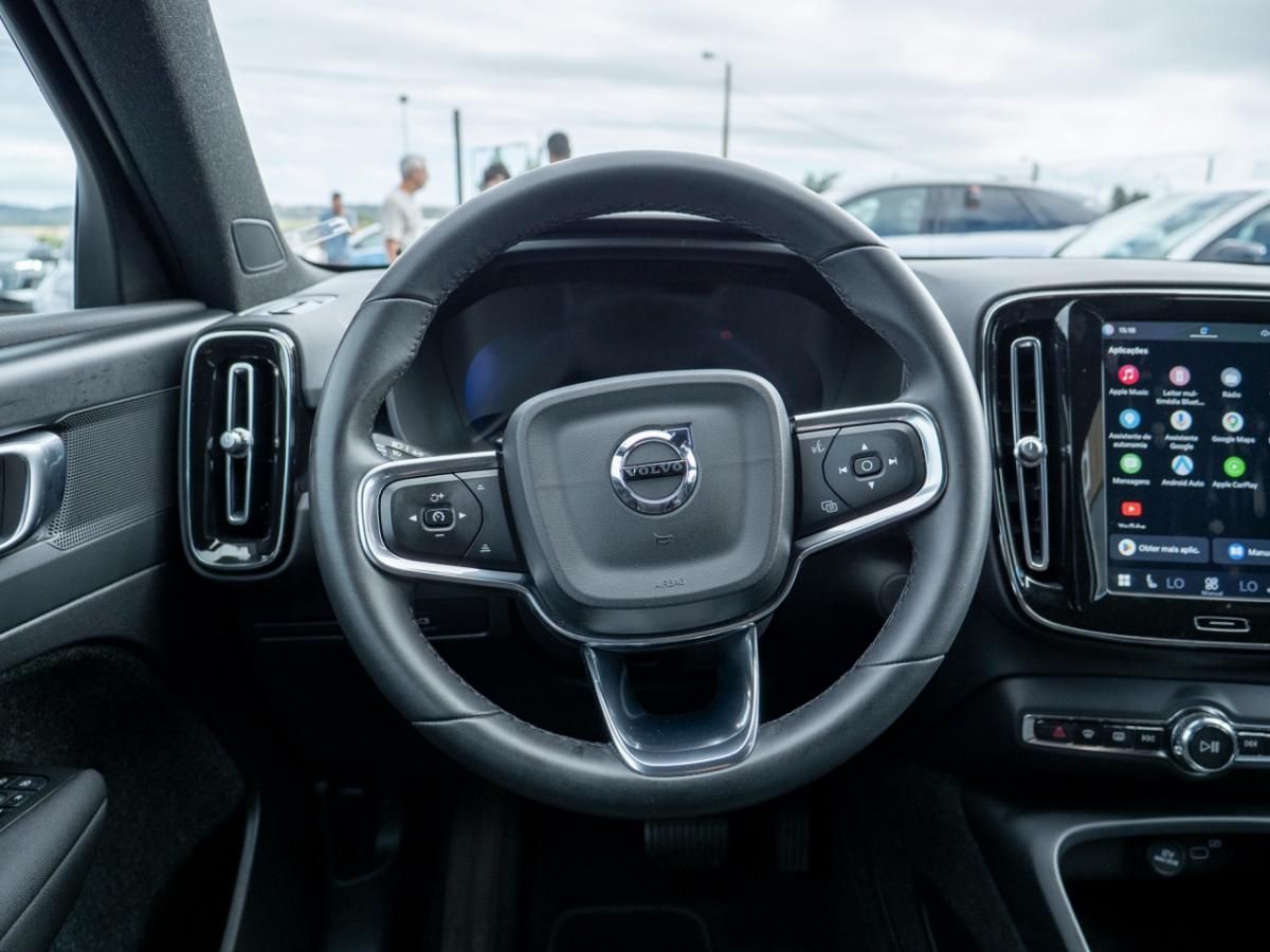 volvo-xc40-2023-eletrico-0cc