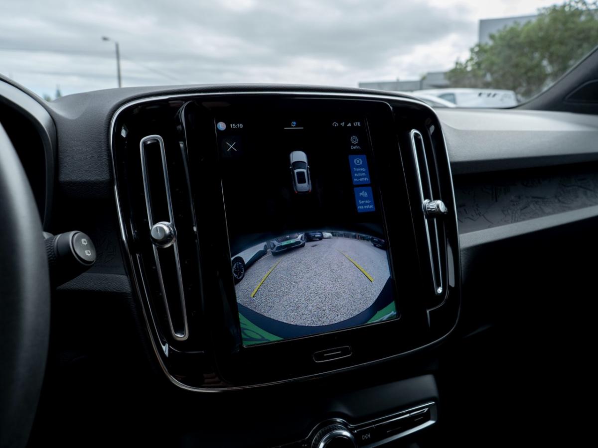 volvo-xc40-2023-eletrico-0cc