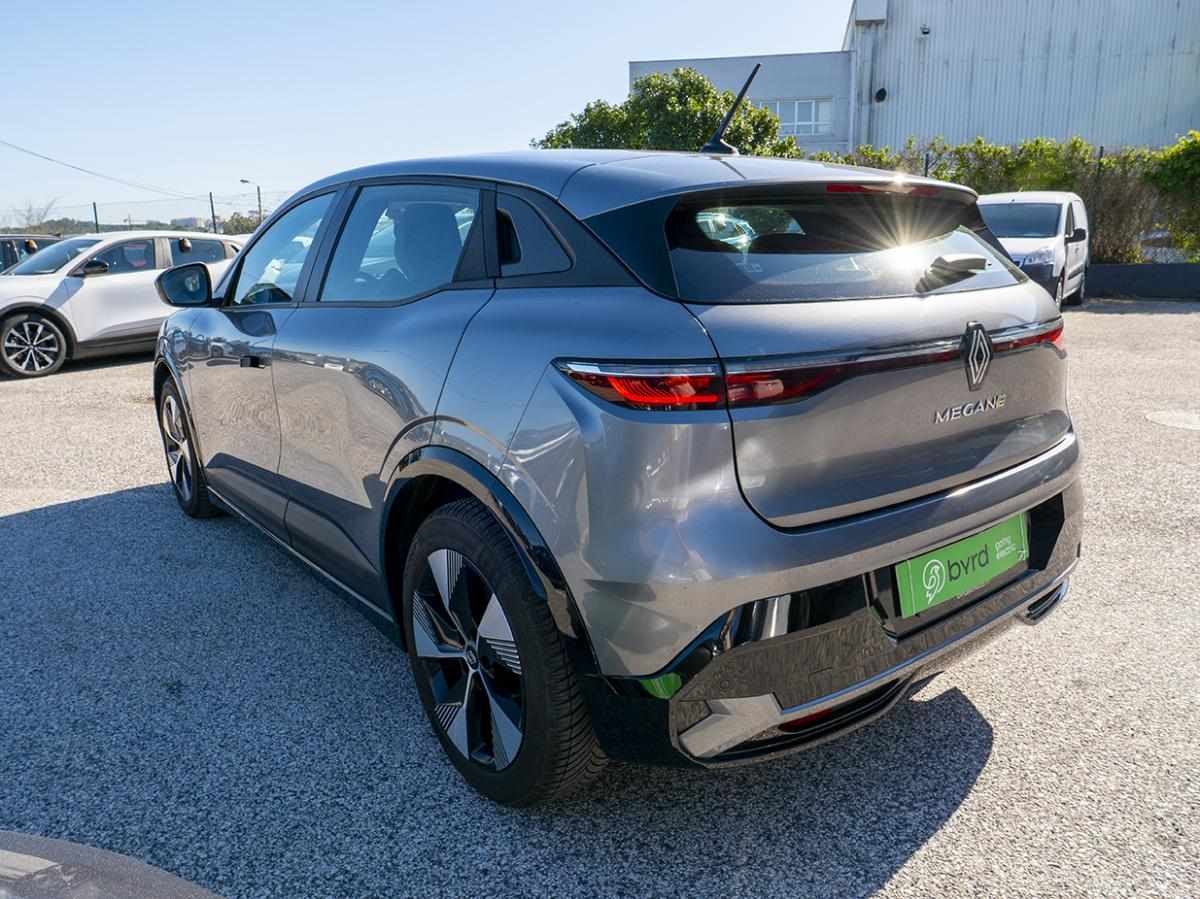 renault-megane-e-tech-2022-eletrico-0cc