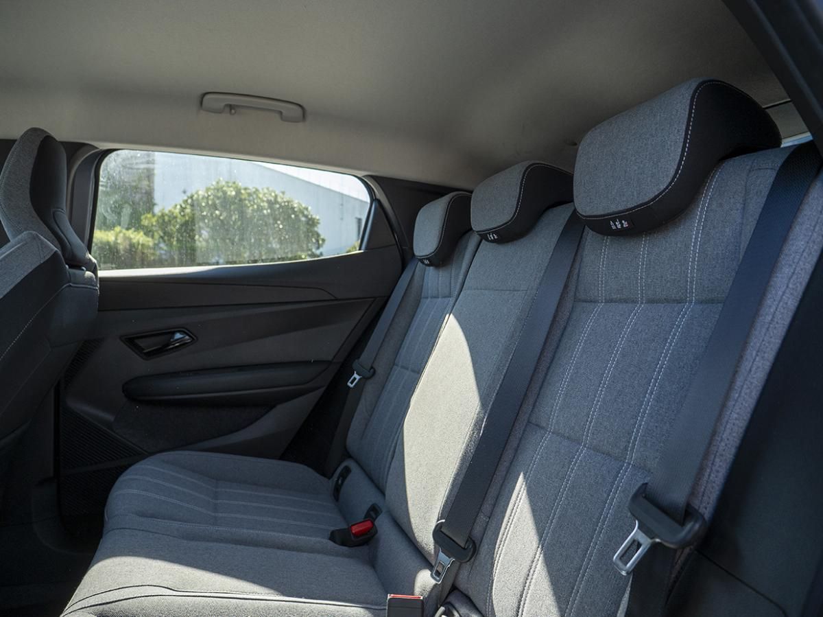 renault-megane-e-tech-2022-eletrico-0cc