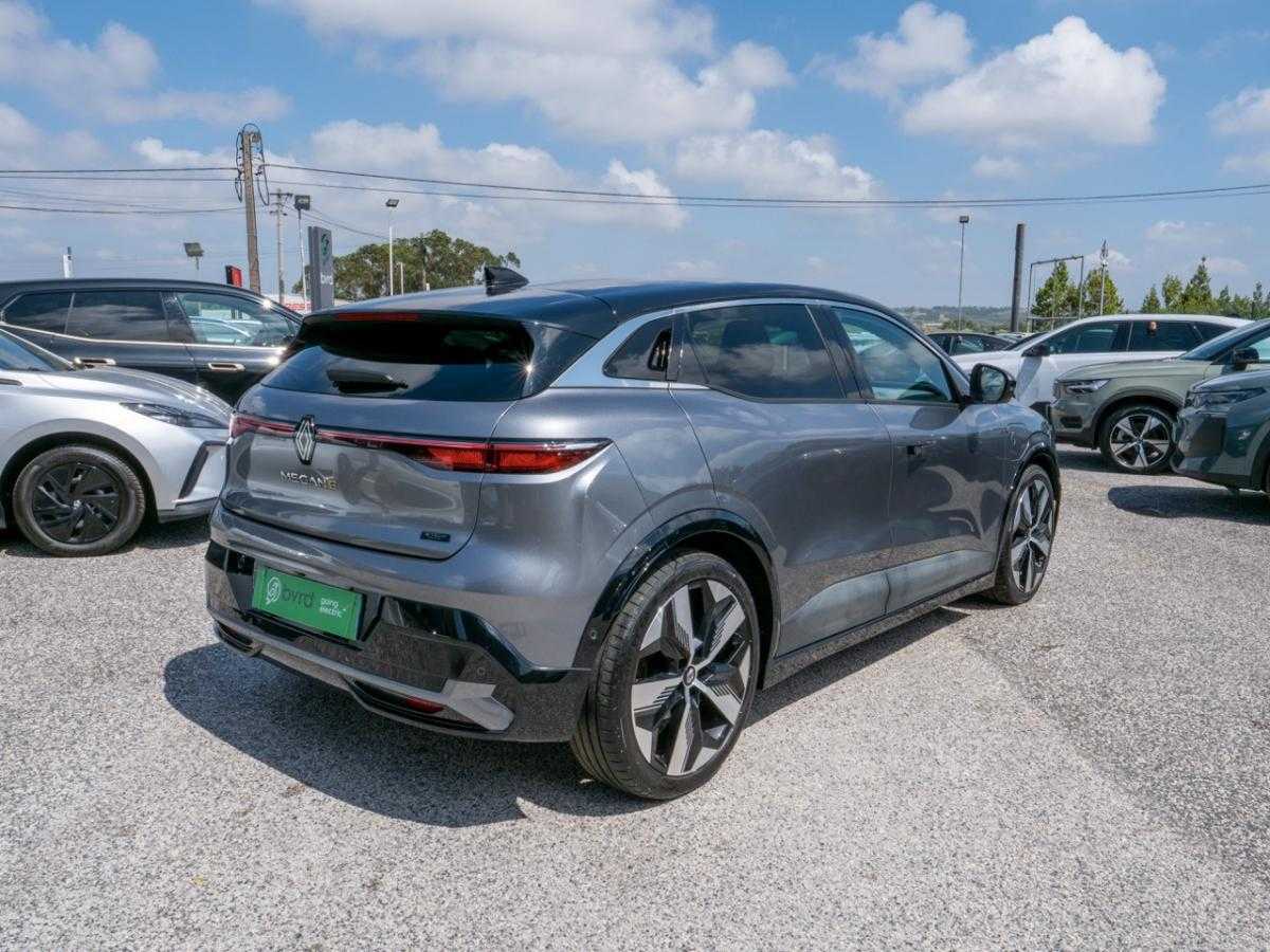 renault-megane-e-tech-2024-eletrico-0cc