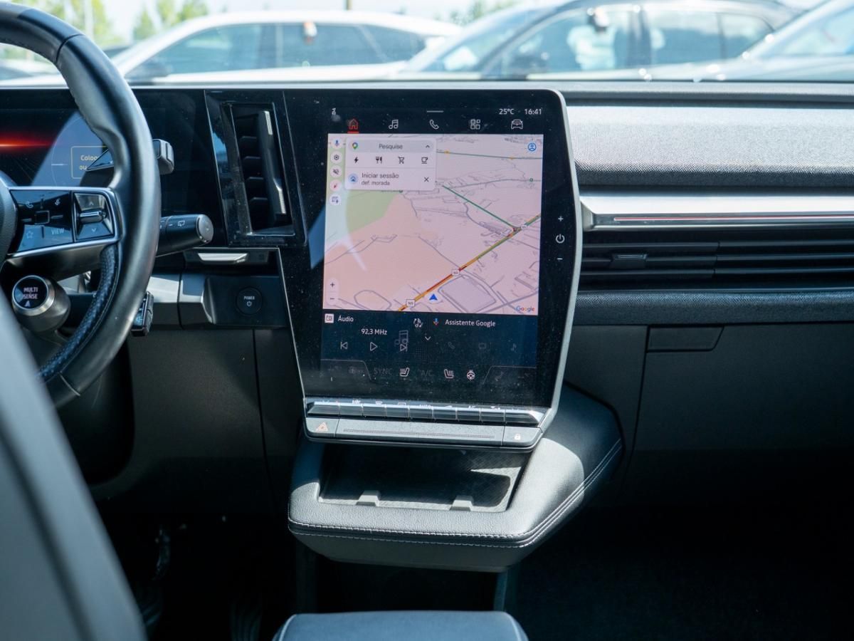 renault-megane-e-tech-2024-eletrico-0cc