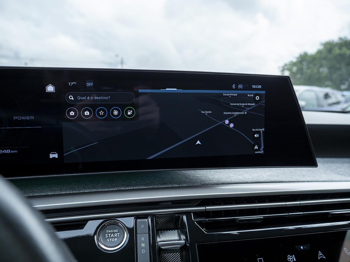 peugeot-e-3008-2024-eletrico-0cc