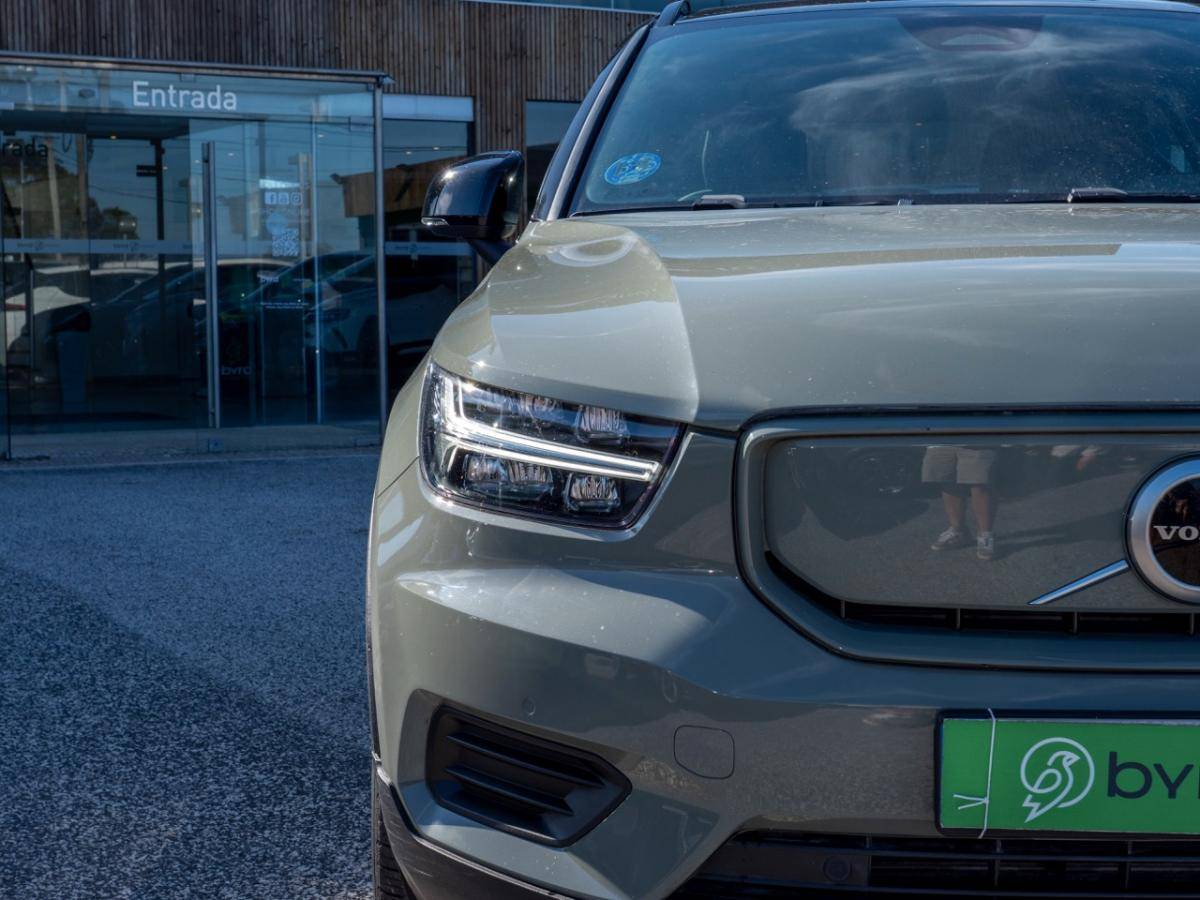 volvo-xc40-2022-eletrico-0cc