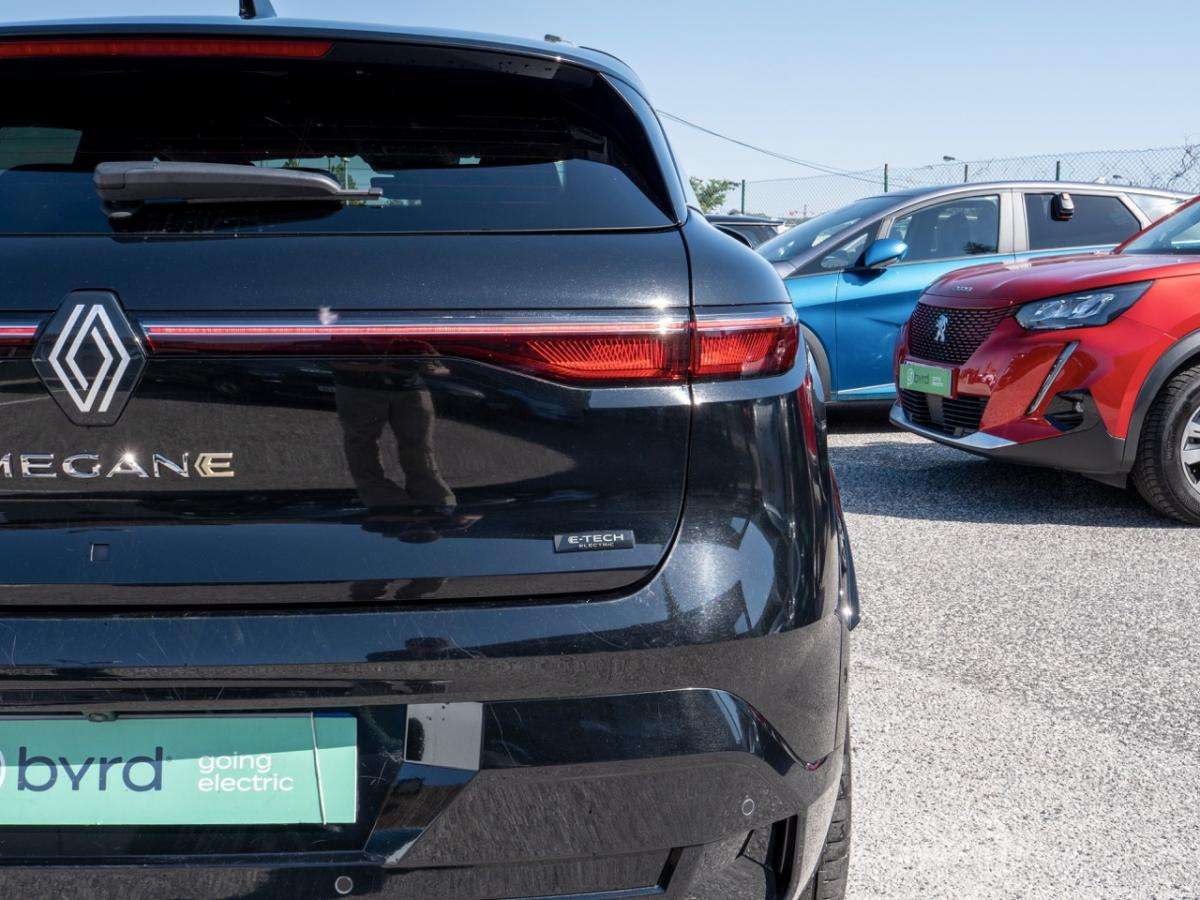 renault-megane-e-tech-2025-eletrico-0cc