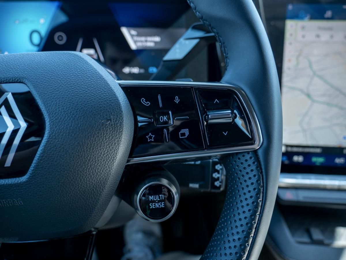 renault-megane-e-tech-2025-eletrico-0cc