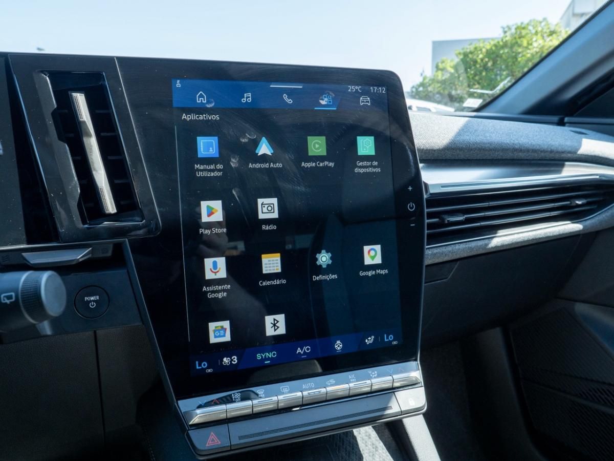 renault-megane-e-tech-2025-eletrico-0cc