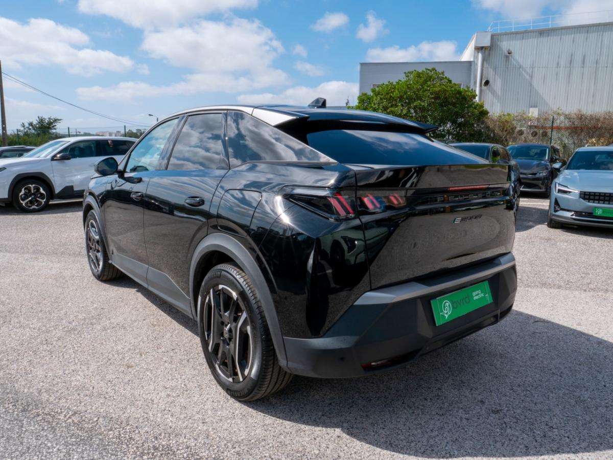 peugeot-e-3008-2025-eletrico-0cc