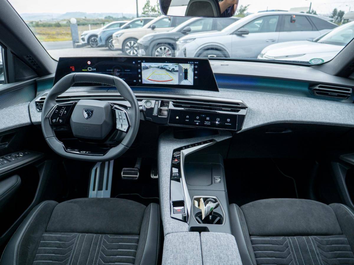 peugeot-e-3008-2025-eletrico-0cc