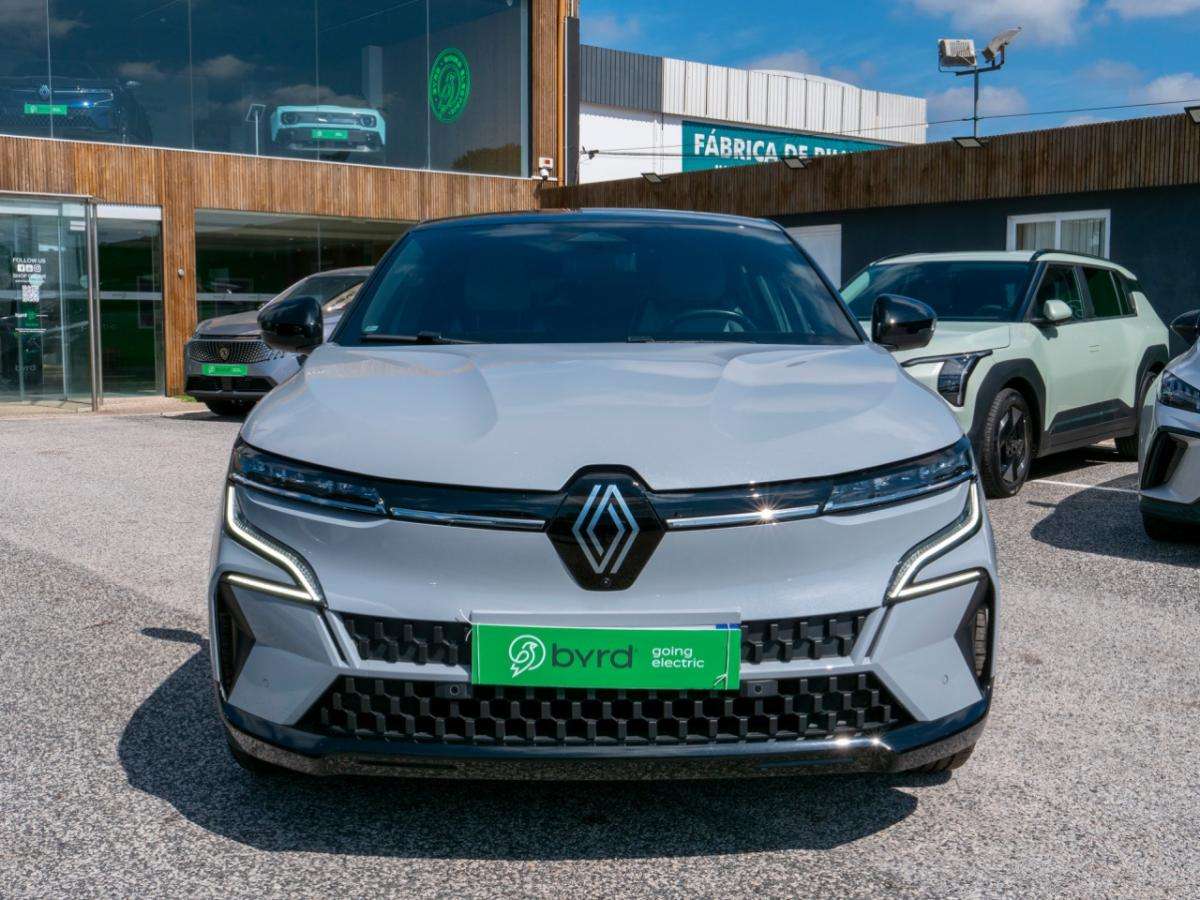 renault-megane-e-tech-2024-eletrico-0cc