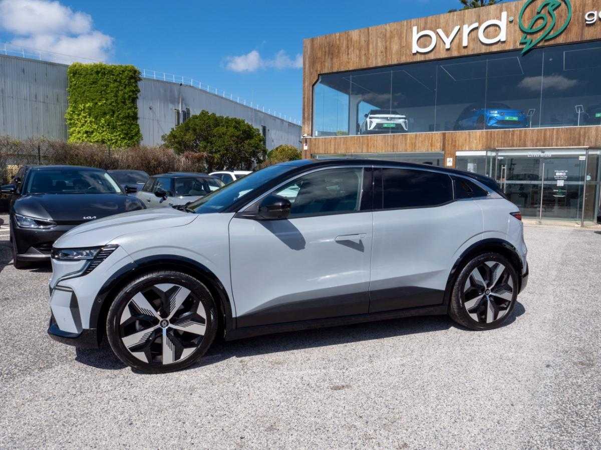 renault-megane-e-tech-2024-eletrico-0cc