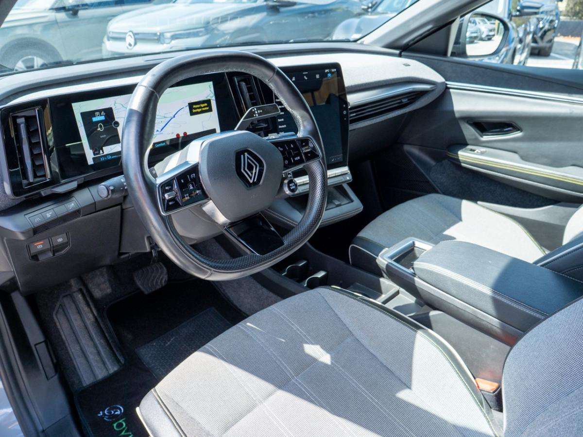 renault-megane-e-tech-2024-eletrico-0cc