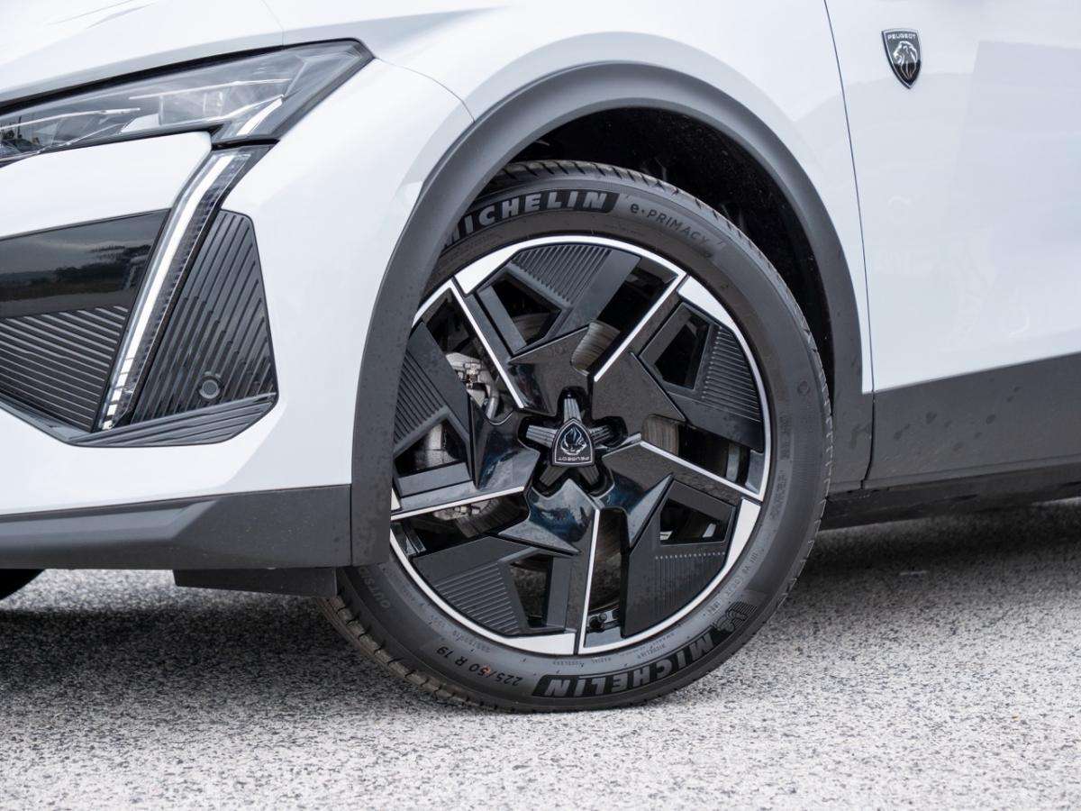 peugeot-e-208-2025-eletrico-0cc