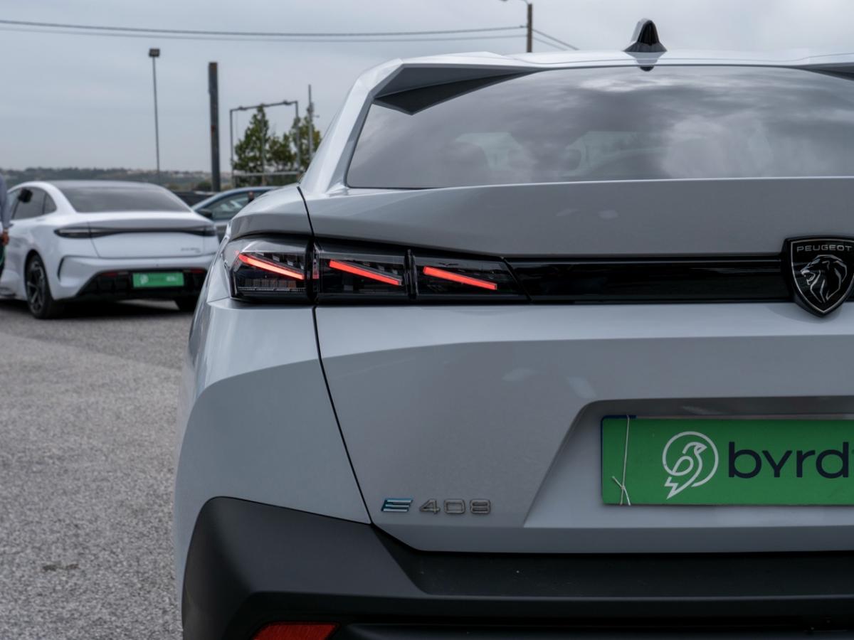 peugeot-e-208-2025-eletrico-0cc