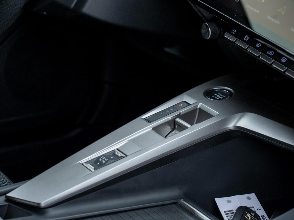 peugeot-e-208-2025-eletrico-0cc