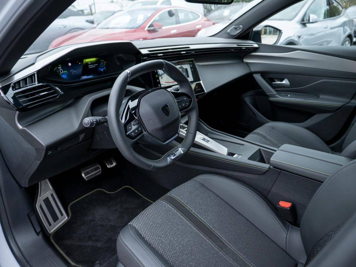 peugeot-e-208-2025-eletrico-0cc