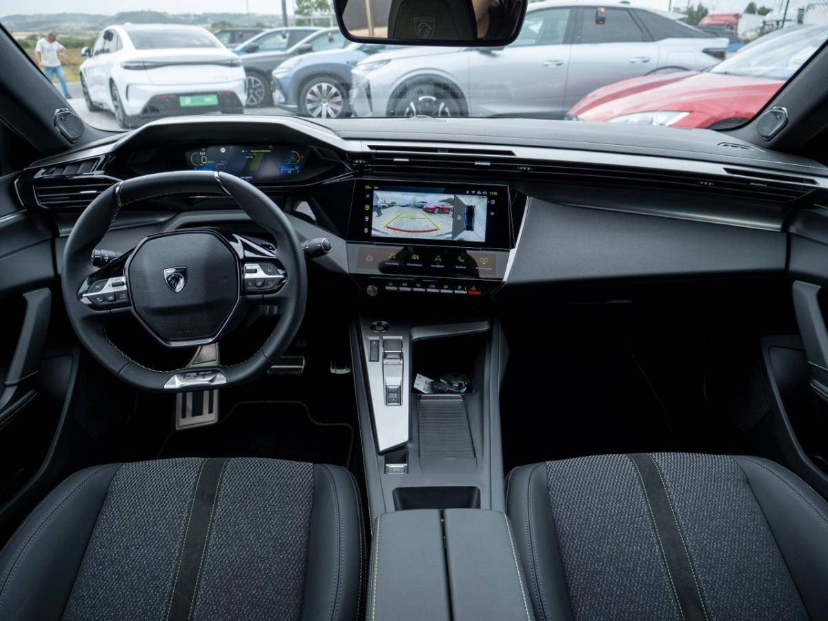 peugeot-e-208-2025-eletrico-0cc