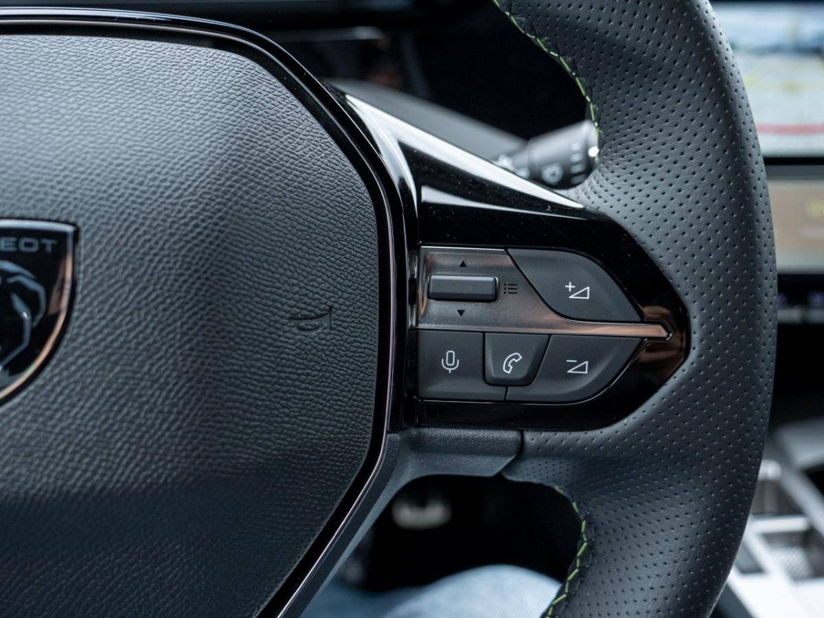 peugeot-e-208-2025-eletrico-0cc