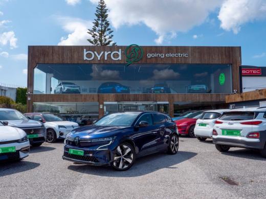renault-megane-e-tech-2024-eletrico-0cc