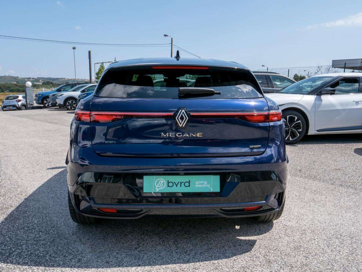 renault-megane-e-tech-2024-eletrico-0cc