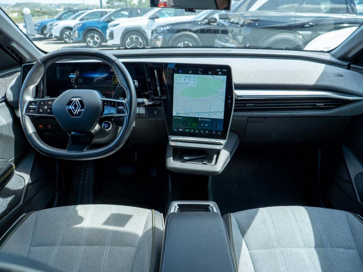renault-megane-e-tech-2024-eletrico-0cc