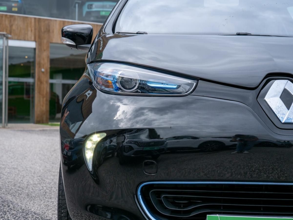 renault-zoe-2014-eletrico-0cc