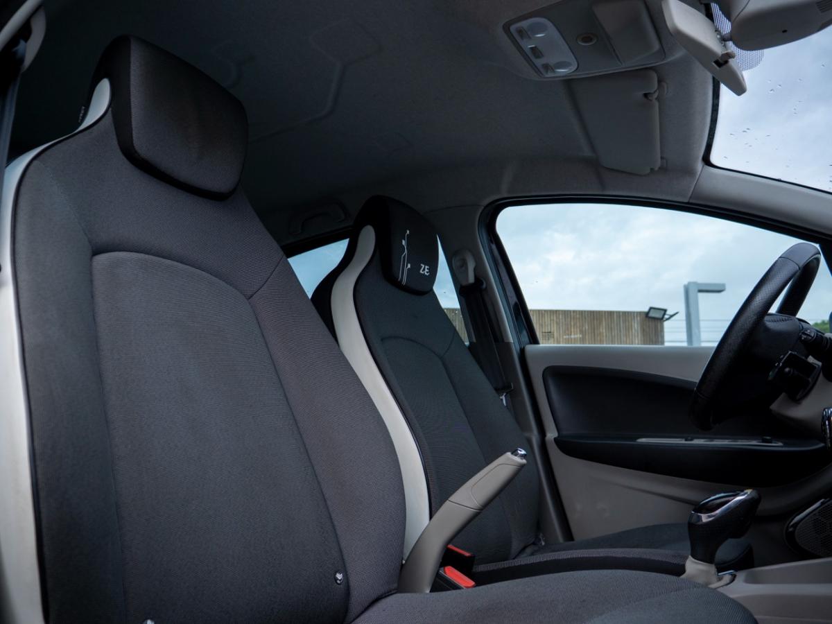 renault-zoe-2014-eletrico-0cc