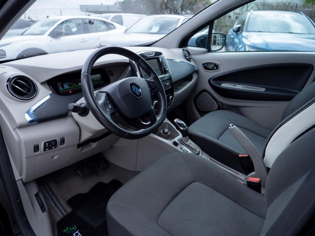 renault-zoe-2014-eletrico-0cc