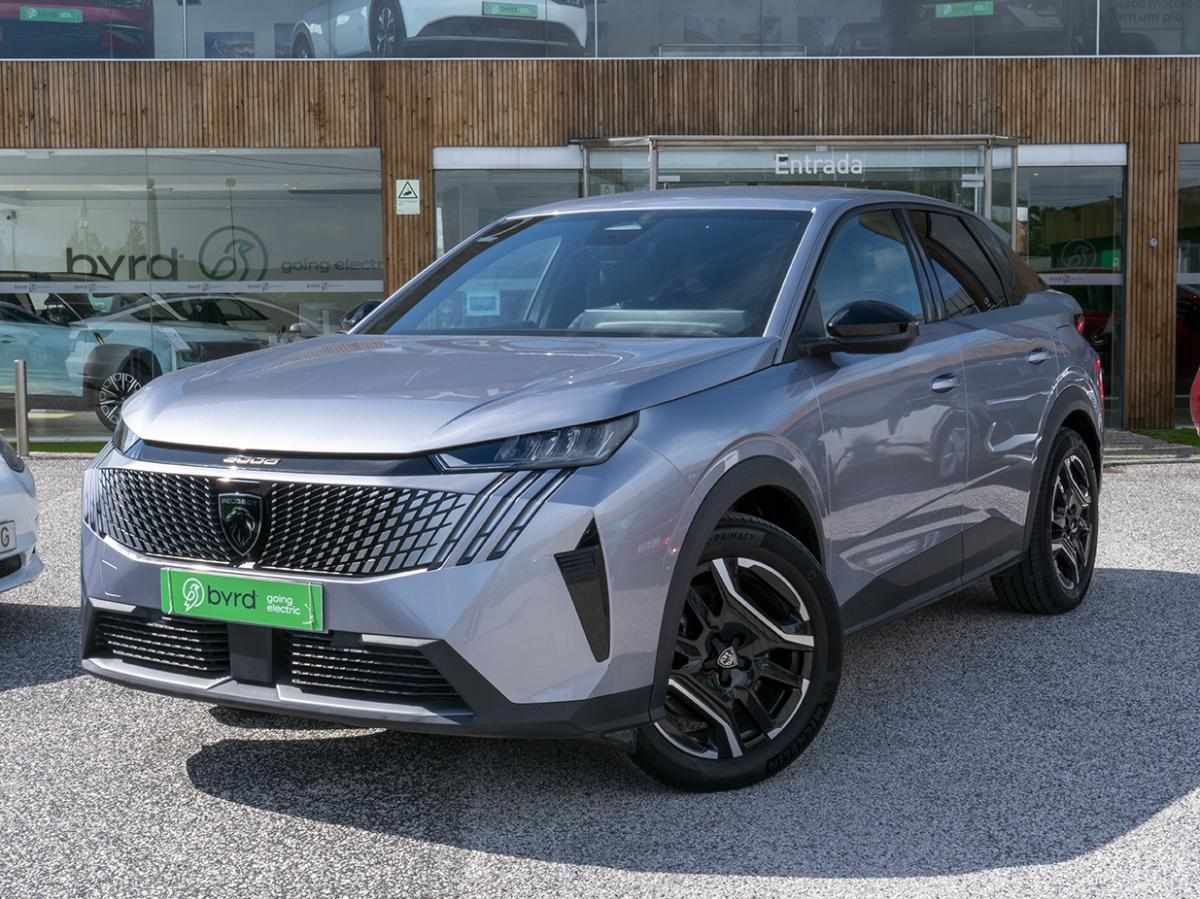 peugeot-e-3008-2023-eletrico-0cc