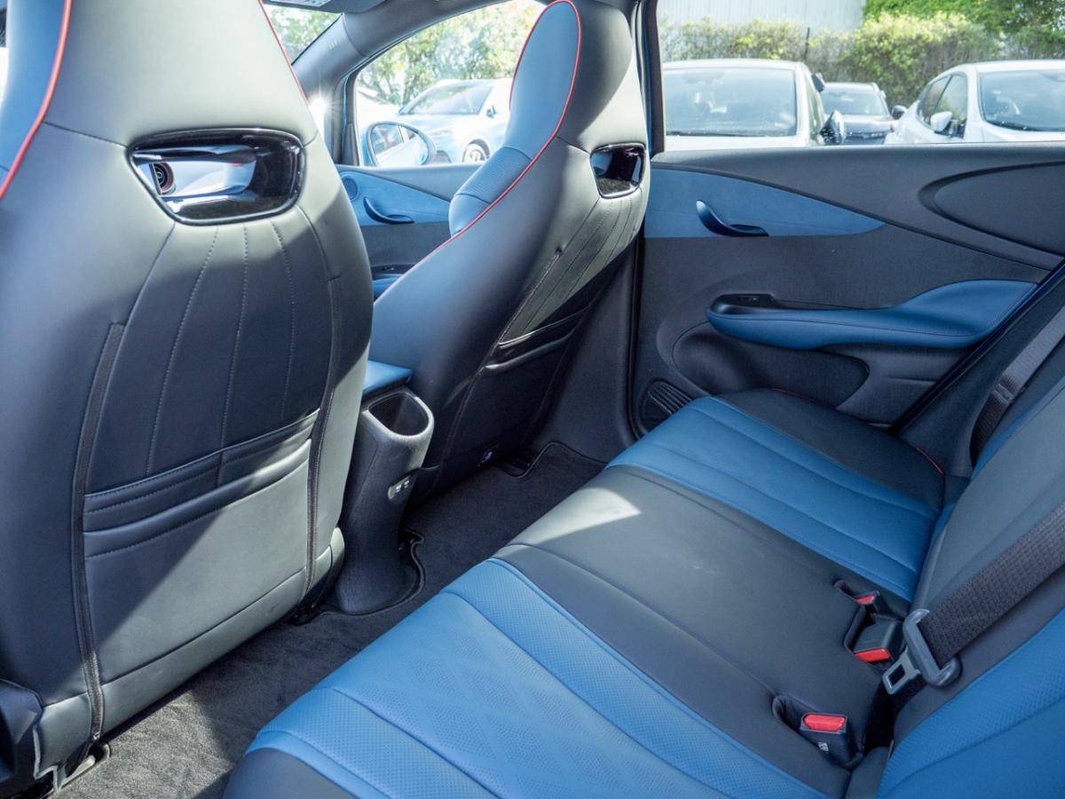 byd-dolphin-2023-eletrico-0cc