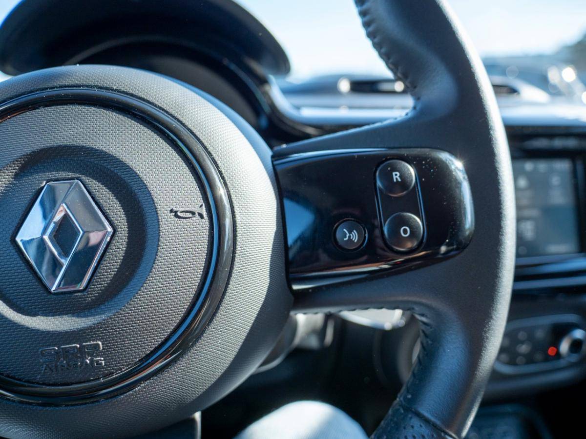 renault-twingo-2023-eletrico-0cc