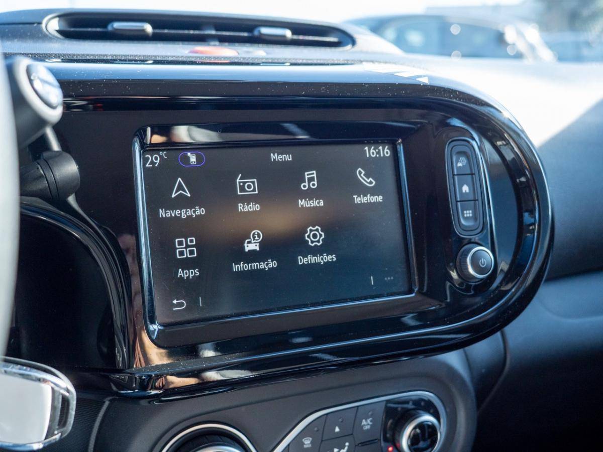 renault-twingo-2023-eletrico-0cc