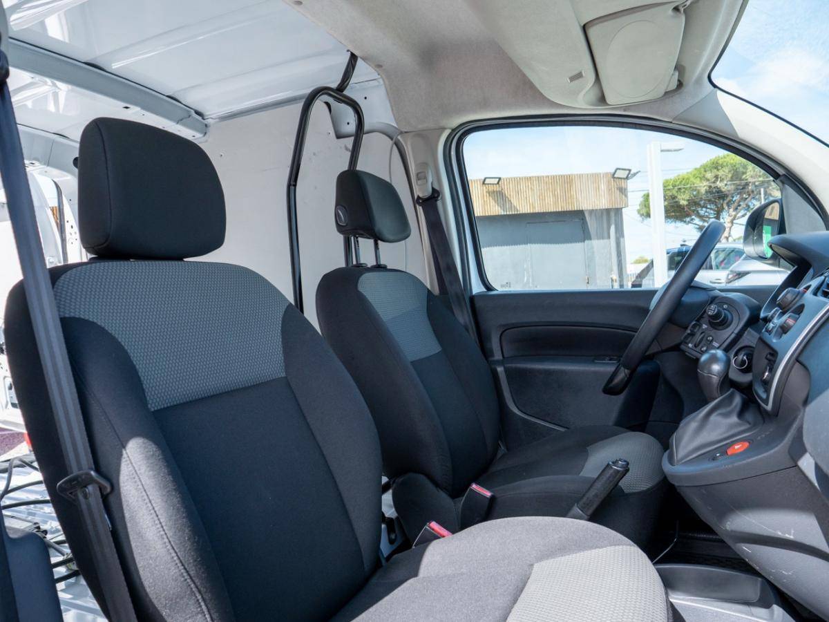 renault-kangoo-2021-eletrico-0cc