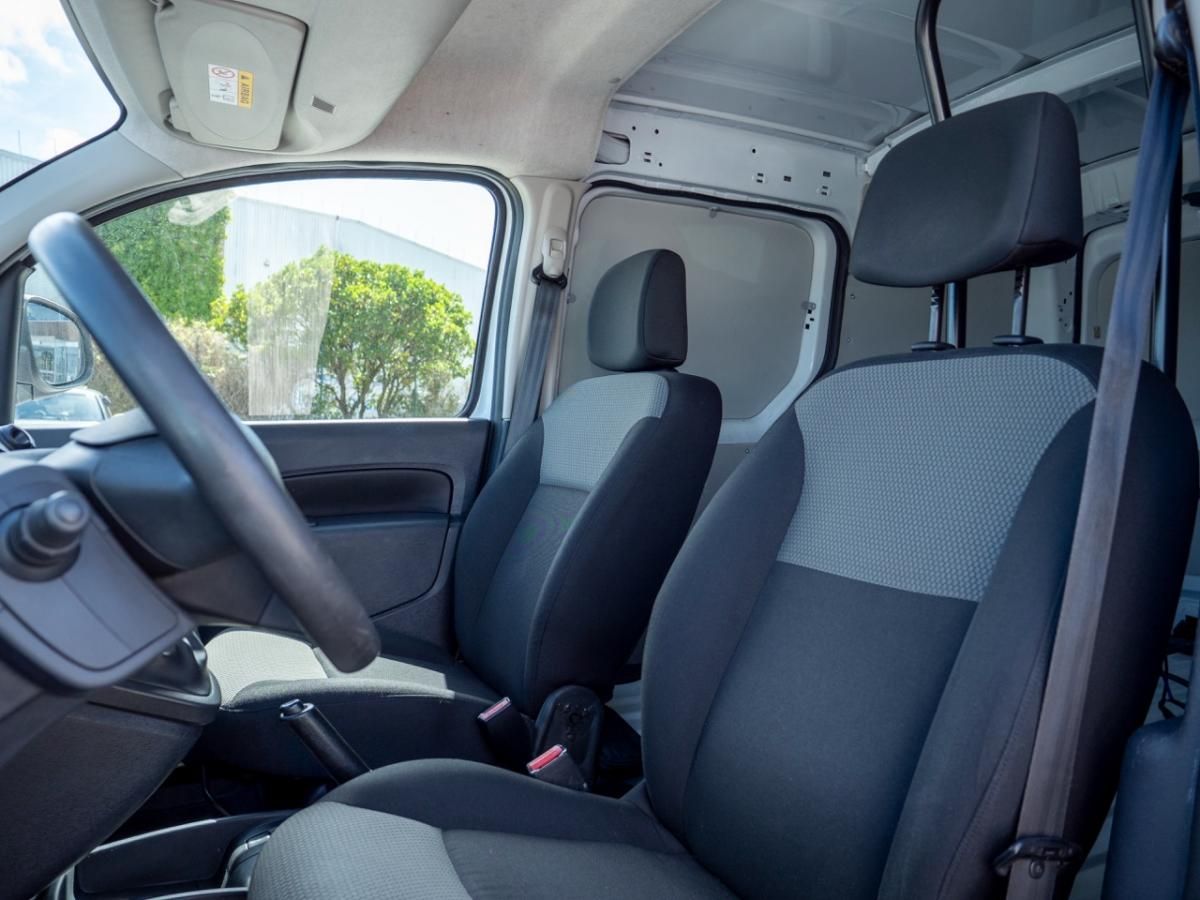 renault-kangoo-2021-eletrico-0cc