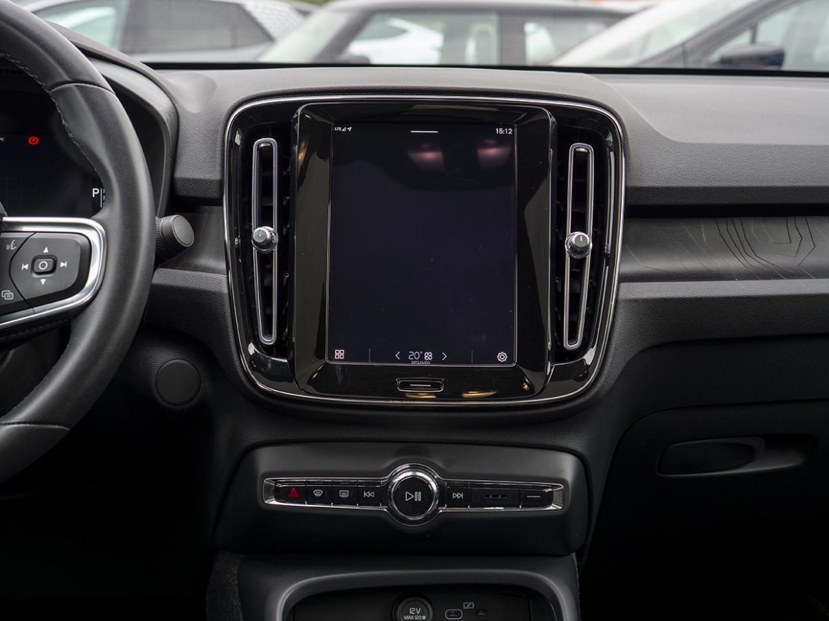 volvo-c40-2022-eletrico-0cc