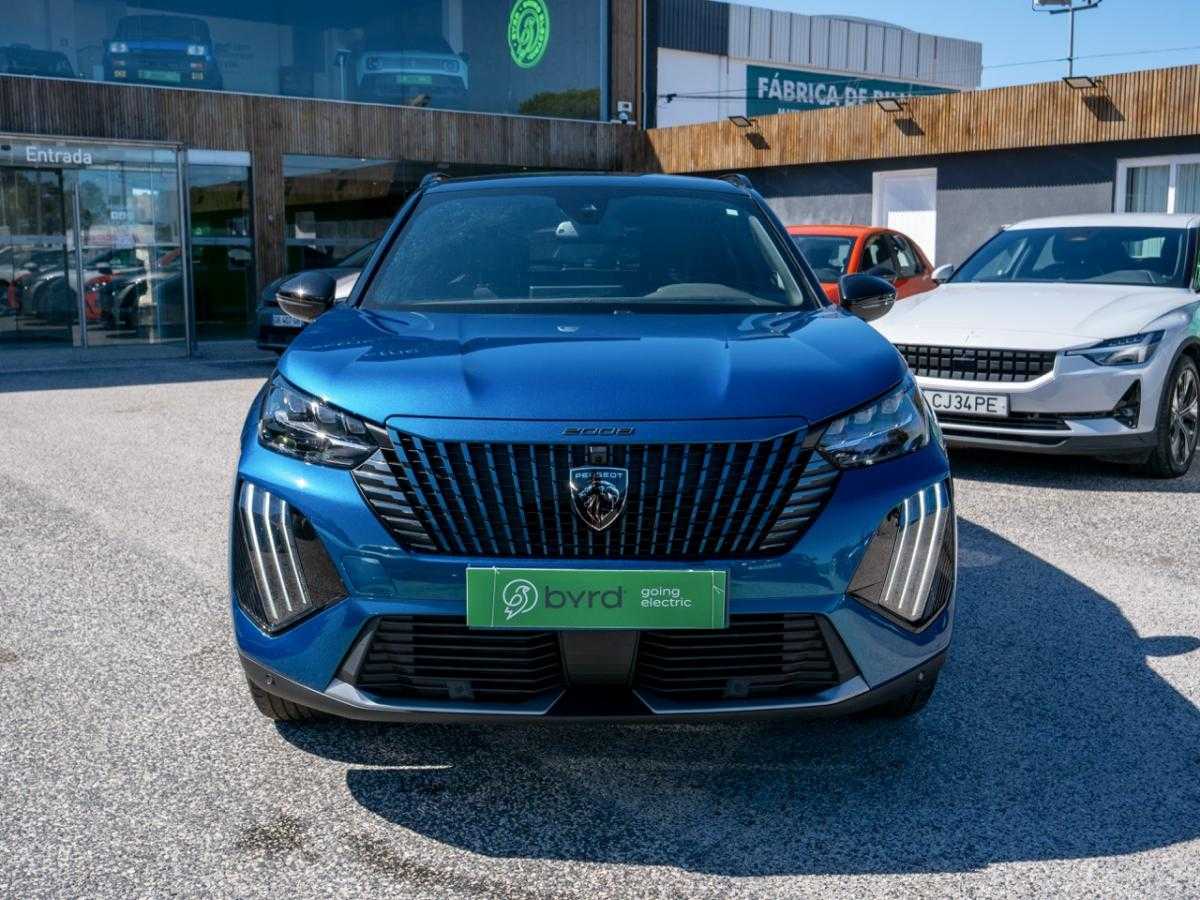 peugeot-e-2008-2025-eletrico-0cc