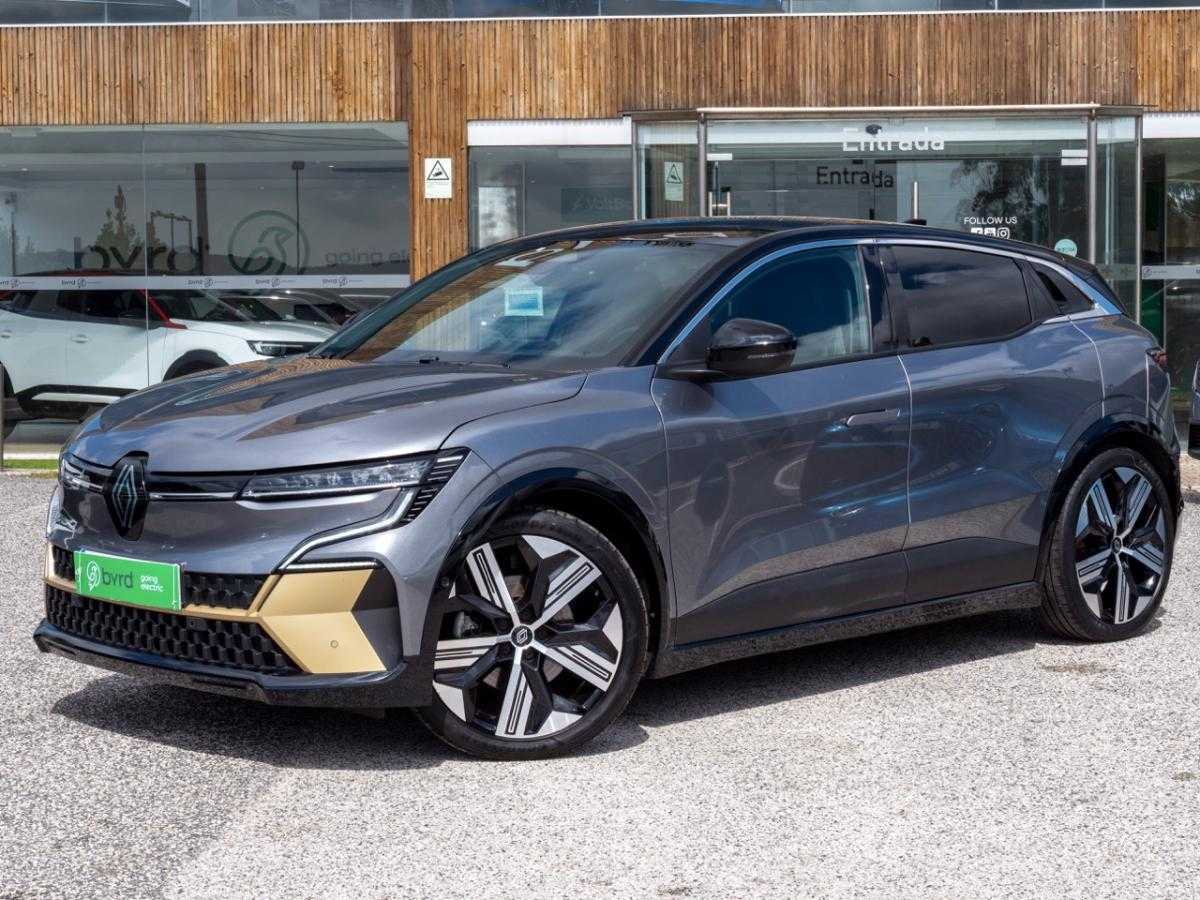 renault-megane-e-tech-2023-eletrico-0cc