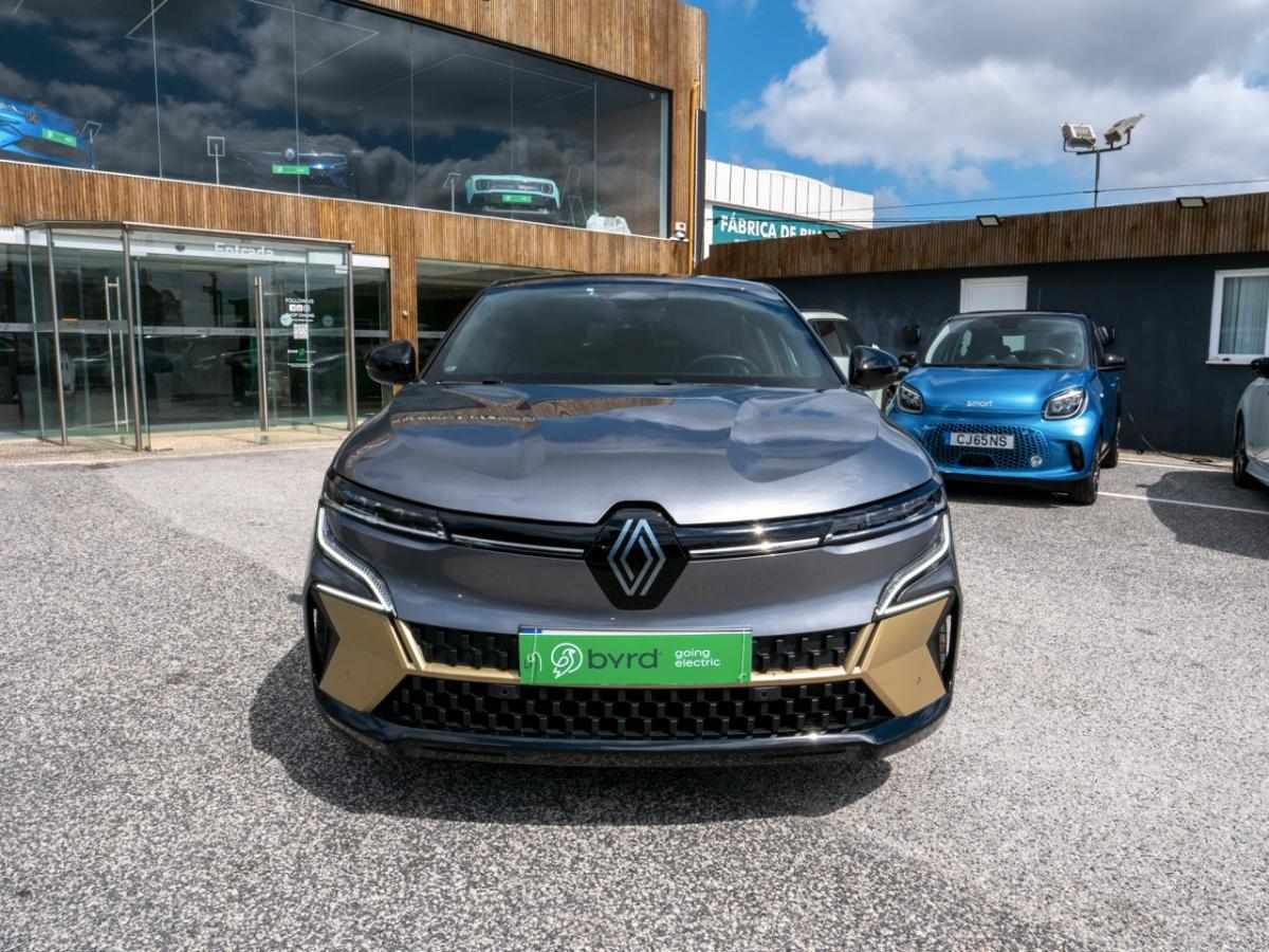 renault-megane-e-tech-2023-eletrico-0cc