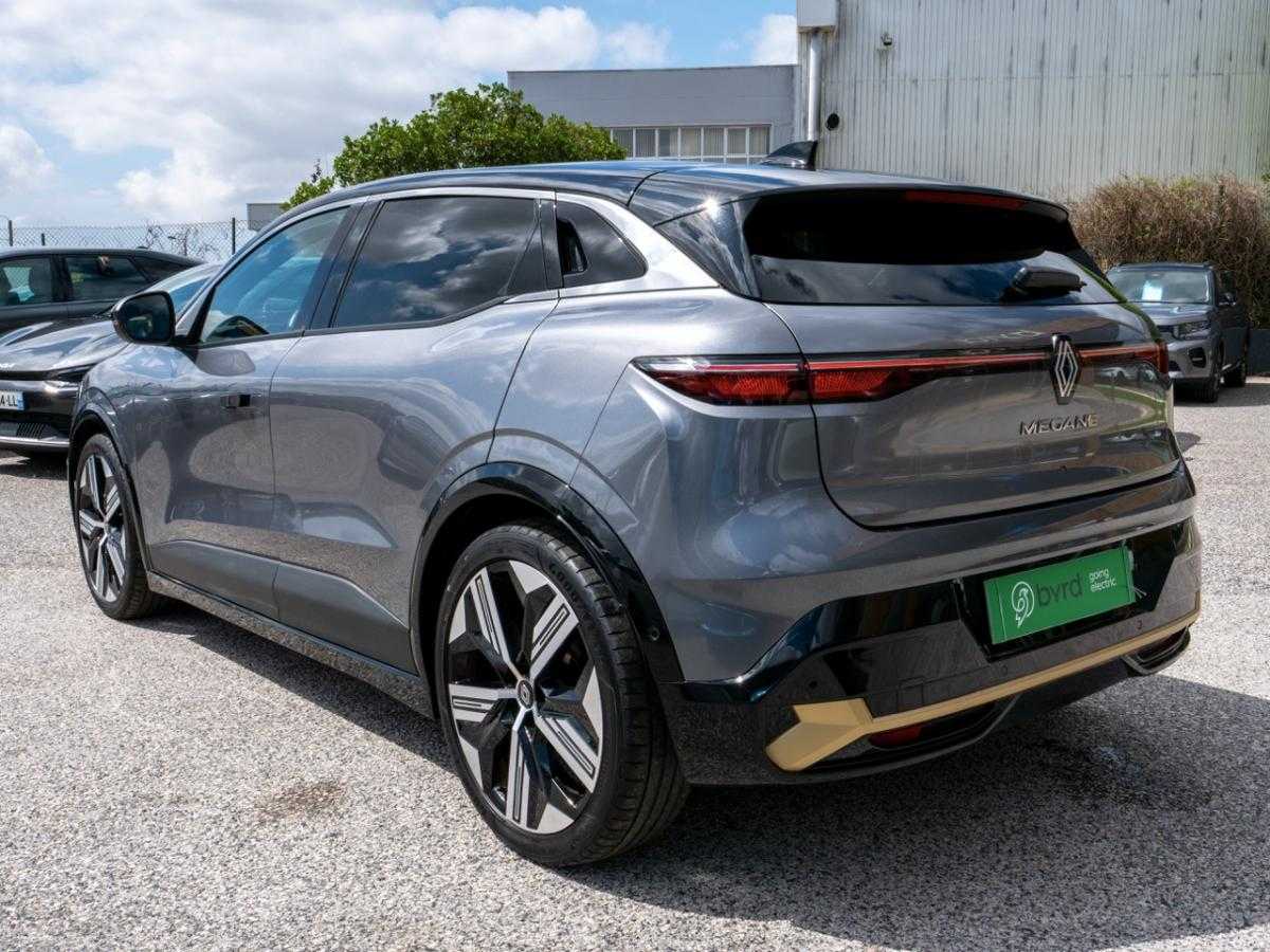 renault-megane-e-tech-2023-eletrico-0cc
