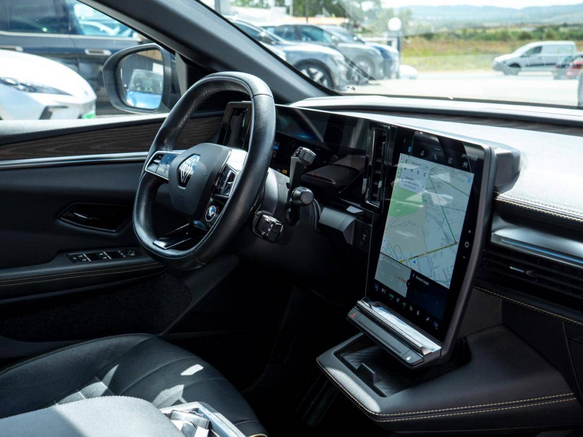 renault-megane-e-tech-2023-eletrico-0cc