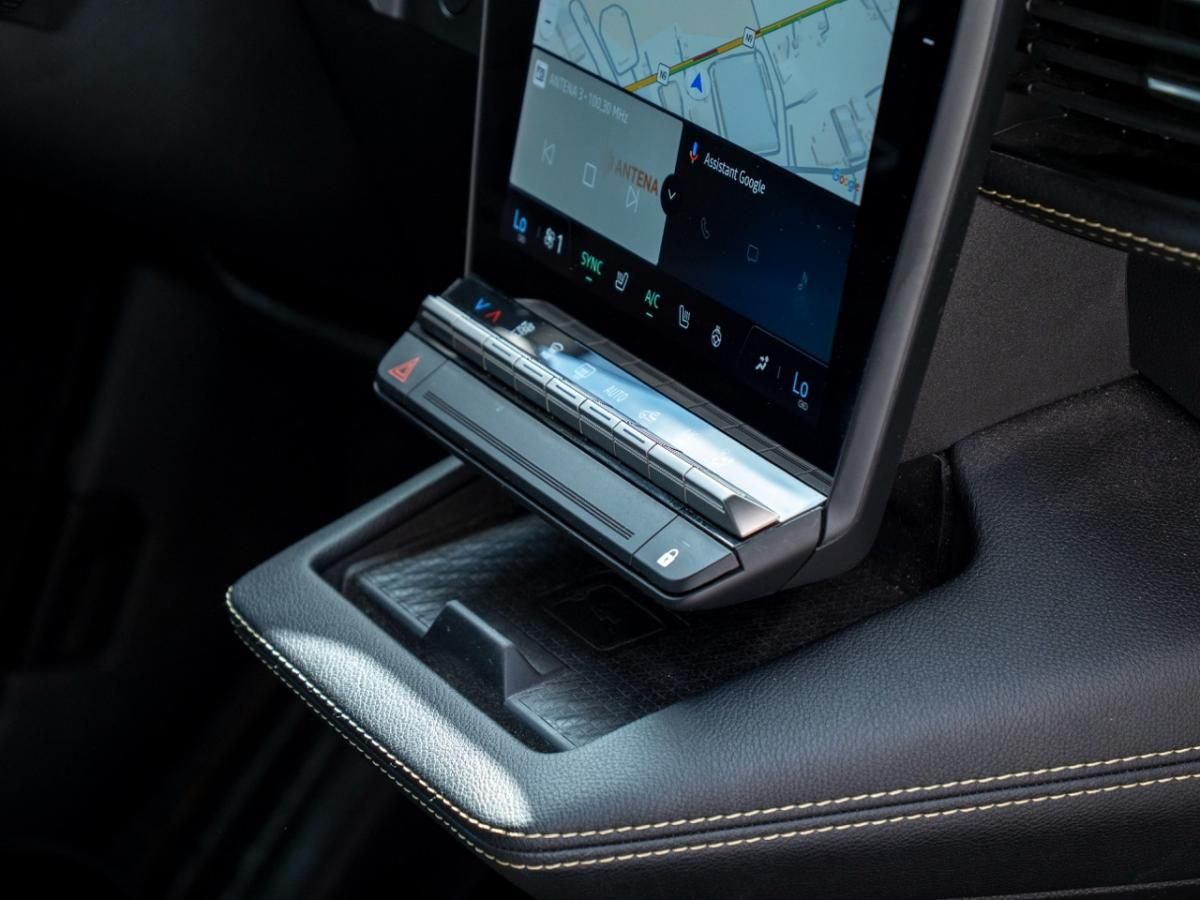 renault-megane-e-tech-2023-eletrico-0cc