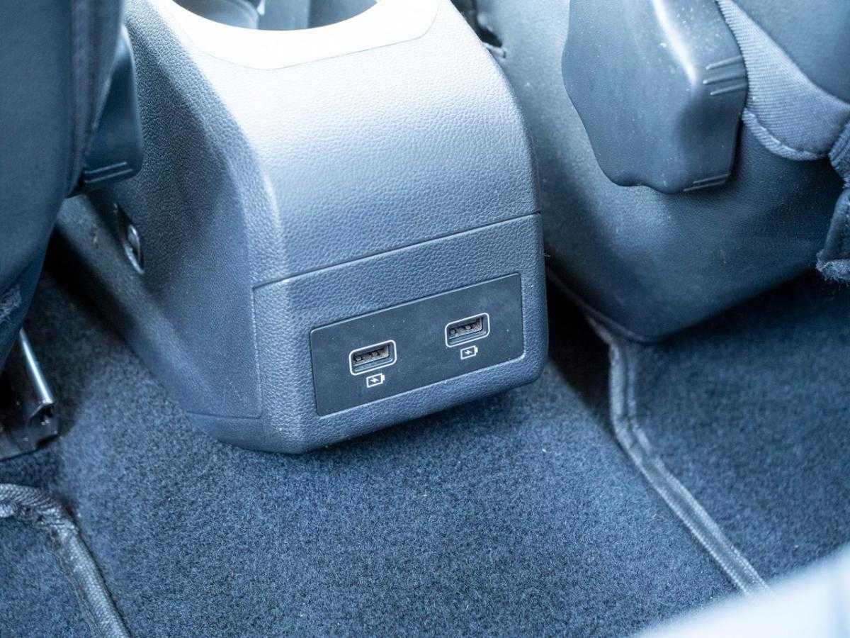 renault-zoe-2020-eletrico-0cc