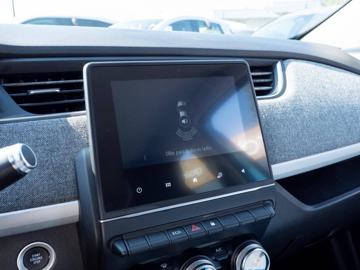 renault-zoe-2020-eletrico-0cc