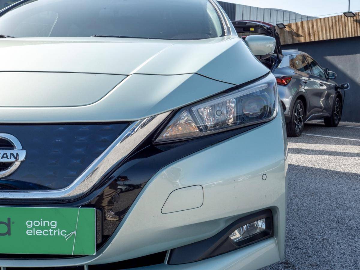 nissan-leaf-2018-eletrico-0cc