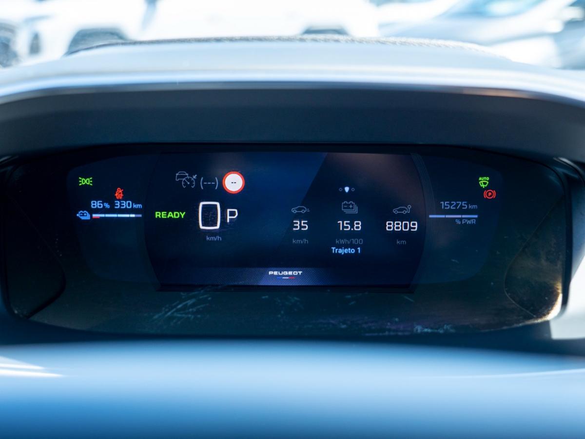 peugeot-e-2008-2025-eletrico-0cc