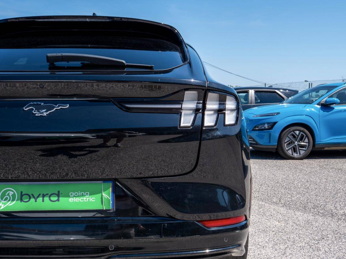 ford-mustang-mach-e-2023-eletrico-0cc