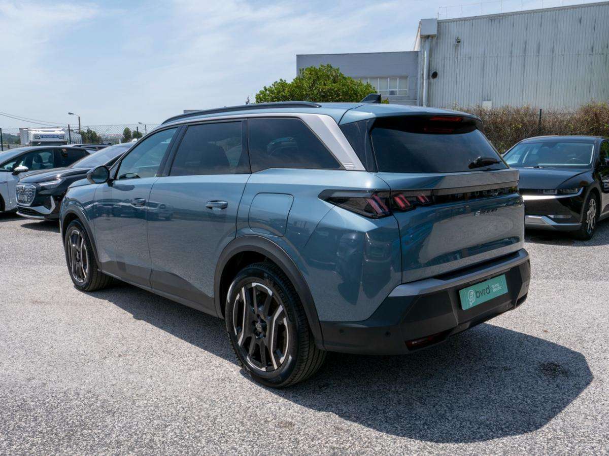 peugeot-e-2008-2025-eletrico-0cc