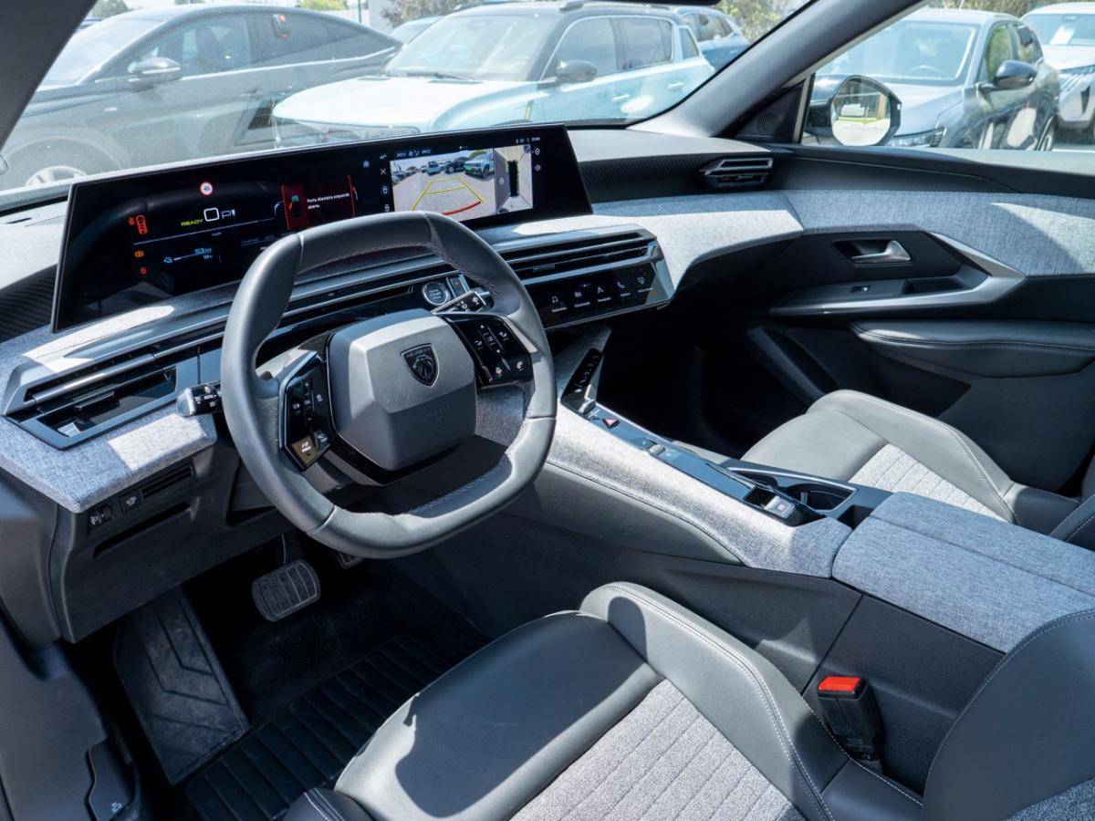 peugeot-e-2008-2025-eletrico-0cc